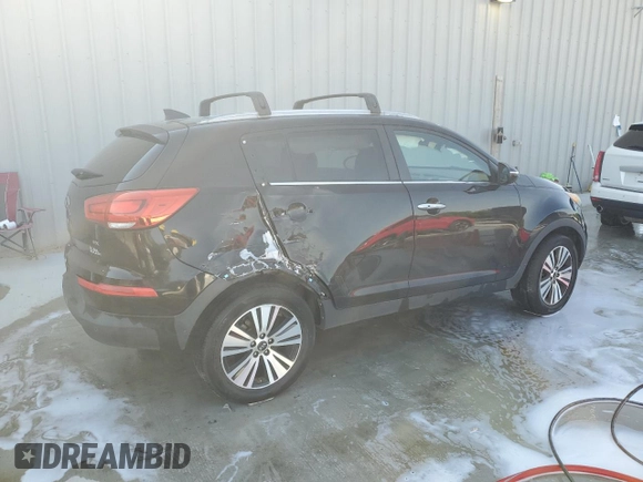 2014 Kia Sportage EX with VIN KNDPC3AC1E7645805, listed as a Copart auction lot 53456845 with Not provided miles and Salvage title. Bid and sale history available at DreamBid. Image 3.