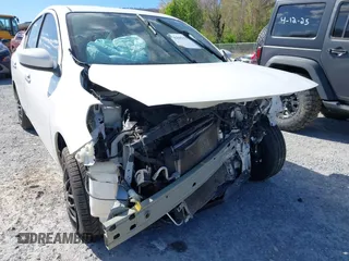 2019 Nissan Versa SV z VIN 3N1CN7AP1KL871615, wystawiony jako IAAI lot #42051338 z przebiegiem 108 364 mil mil oraz . Historia ofert i sprzedaży dostępna na DreamBid. Obrazek 19.