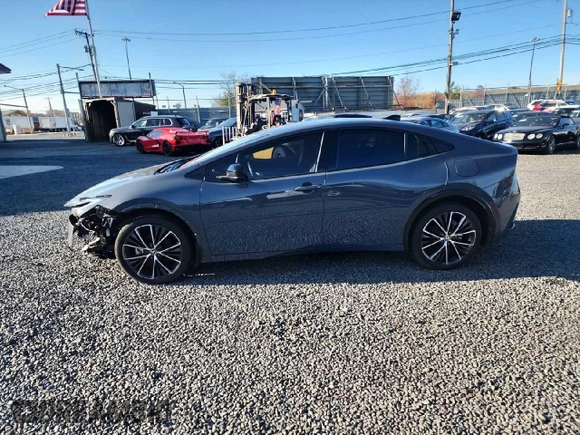 2024 Toyota Prius LE with VIN JTDADABU6R3012177, listed as a Copart auction lot 62894455 with 5,993 mi miles and Salvage title. Bid and sale history available at DreamBid. Image 13.