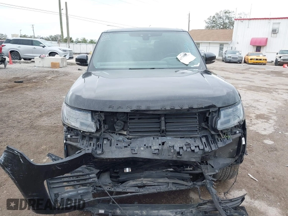 2019 Land Rover Range Rover HSE with VIN SALGS2SV2KA525984, listed as a IAAI auction lot 41730888 with 35,547 mi miles and . Bid and sale history available at DreamBid. Image 12.