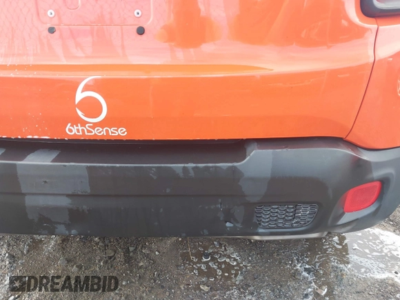 2016 Jeep Renegade Latitude with VIN ZACCJABT5GPE31204, listed as a IAAI auction lot 41828985 with 162,684 mi miles and . Bid and sale history available at DreamBid. Image 18.