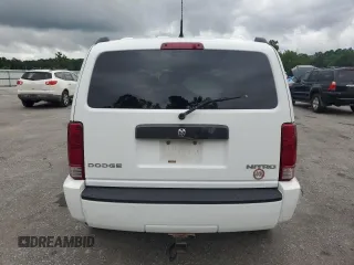 2011 Dodge Nitro Heat z VIN 1D4PU4GK9BW529192, wystawiony jako Copart lot #58587275 z przebiegiem 101 538 mil mil oraz Szkoda całkowita • Salvage title. Historia ofert i sprzedaży dostępna na DreamBid. Obrazek 6.