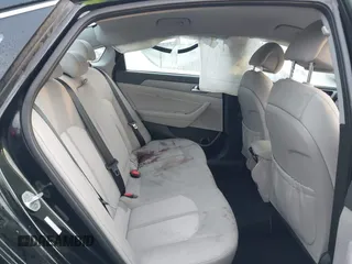 2016 Hyundai Sonata Hybrid SE with VIN KMHE24L19GA038998, listed as a IAAI auction lot 41137210 with 67,343 mi miles. Bid and sale history available at carsss.com. Image 8.