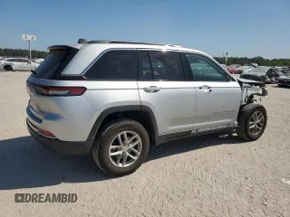 2024 Jeep Grand Cherokee Laredo X with VIN 1C4RJHAG3R8574847, listed as a Copart auction lot 52751785 with 1,861 mi miles and Salvage Title. Bid and sale history available at carsss.com. Image 3.