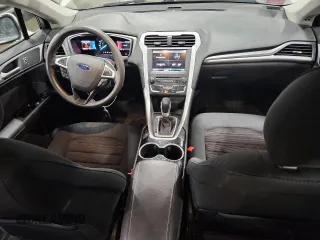 2016 Ford Fusion SE z VIN 1FA6P0HD8G5107507, wystawiony jako Copart lot #60481635 z przebiegiem 236 873 mil mil oraz Szkoda całkowita • Salvage title. Historia ofert i sprzedaży dostępna na DreamBid. Obrazek 8.