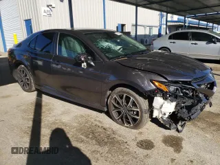 2022 Toyota Camry SE with VIN 4T1T11AK9NU016306, listed as a Copart auction lot 44449885 with 42,101 mi miles and Salvage Title. Bid and sale history available at DreamBid. Image 4.