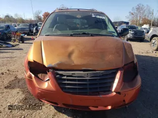 2006 Chrysler Town & Country LWB Touring with VIN 2A4GP54LX6R739154, listed as a Copart auction lot 78887614 with 101,001 mi miles and Salvage Title. Bid and sale history available at carsss.com. Image 5.