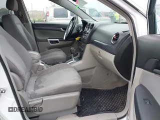 2008 Saturn VUE XR z VIN 3GSCL53748S606114, wystawiony jako IAAI lot #42303663 z przebiegiem 129 043 mil mil oraz . Historia ofert i sprzedaży dostępna na DreamBid. Obrazek 5.
