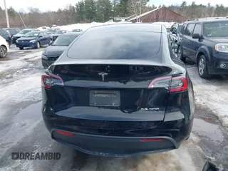 2023 Tesla Model Y Long Range z VIN 7SAYGDEE8PF826989, wystawiony jako IAAI lot #41615166 z przebiegiem 10 368 mil mil oraz . Historia ofert i sprzedaży dostępna na DreamBid. Obrazek 17.