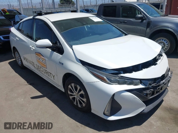 2020 Toyota Prius LE with VIN JTDKARFP6L3159932, listed as a IAAI auction lot 42714958 with 157,110 mi miles and . Bid and sale history available at DreamBid. Image 1.
