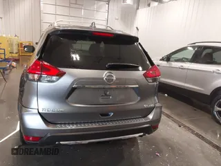 2017 Nissan Rogue SL с VIN JN8AT2MV6HW284437, выставлен на аукционе IAAI как лот 41690708 с пробегом 37 908 миль миль и . История ставок и продаж доступна на DreamBid. Изображение 17.