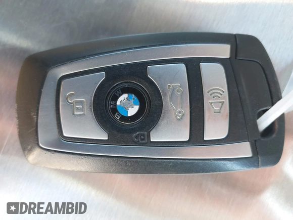 2012 BMW 3 Series 328i with VIN WBA3A5C58CF256254, listed as a IAAI auction lot 41676209 with 68,893 mi miles. Bid and sale history available at carsss.com. Image 11.