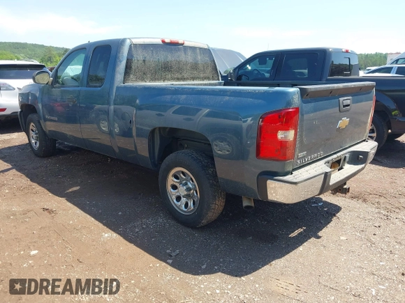 2010 Chevrolet Silverado 1500 LS with VIN 1GCSCREA3AZ229324, listed as a IAAI auction lot 42260455 with 205,303 mi miles and . Bid and sale history available at DreamBid. Image 3.