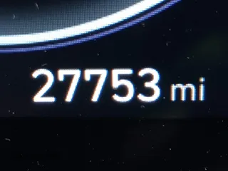 2024 Hyundai Elantra SEL z VIN KMHLM4DG5RU823587, wystawiony jako IAAI lot #42475697 z przebiegiem 27 753 mil mil oraz . Historia ofert i sprzedaży dostępna na DreamBid. Obrazek 15.