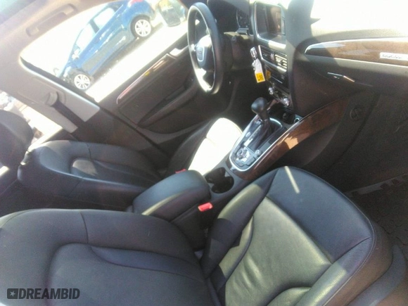 2013 Audi Q5 Premium Plus with VIN WA1LFAFP6DA029437, listed as a IAAI auction lot 41890390 with 135,412 mi miles. Bid and sale history available at carsss.com. Image 5.