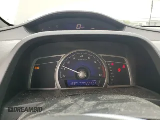 2008 Honda Civic LX z VIN 1HGFA16508L024861, wystawiony jako Copart lot #54228605 z przebiegiem 169 717 mil mil oraz Szkoda całkowita • Salvage title. Historia ofert i sprzedaży dostępna na DreamBid. Obrazek 9.