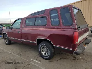 1996 Chevrolet Silverado 1500 with VIN 1GCEC14MXTZ216468, listed as a Copart auction lot 44138675 with 199,527 mi miles and Clean Title. Bid and sale history available at DreamBid. Image 2.