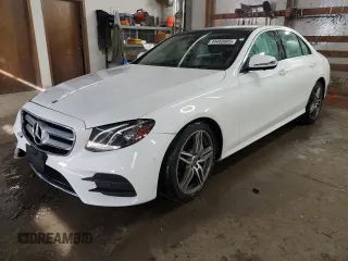 2019 Mercedes-Benz E-Class E 300 with VIN WDDZF4KB4KA673596, listed as a Copart auction lot 44450905 with 56,797 mi miles and Salvage Title. Bid and sale history available at carsss.com. Image 1.