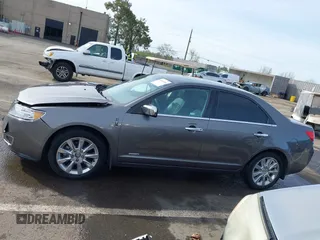 2011 Lincoln MKZ Hybrid with VIN 3LNDL2L39BR775289, listed as a IAAI auction lot 41834998 with 131,985 mi miles. Bid and sale history available at carsss.com. Image 14.