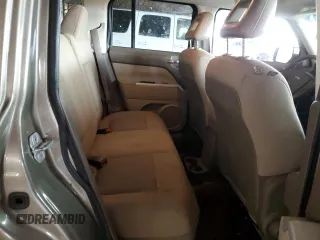 2008 Jeep Patriot Sport с VIN 1J8FF28W68D759620, выставлен на аукционе Copart как лот 51824805 с пробегом 197 180 миль миль и Списание • Salvage title. История ставок и продаж доступна на DreamBid. Изображение 10.
