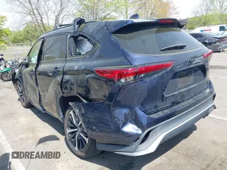 2021 Toyota Highlander XSE z VIN 5TDLZRBH6MS076951, wystawiony jako IAAI lot #42119033 z przebiegiem 52 538 mil mil oraz . Historia ofert i sprzedaży dostępna na DreamBid. Obrazek 3.