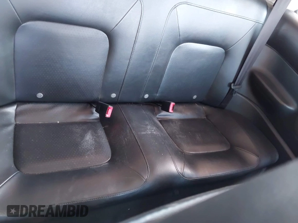 2007 Volkswagen Beetle with VIN 3VWRW31C27M500519, listed as a IAAI auction lot 41776926 with 131,832 mi miles and . Bid and sale history available at DreamBid. Image 8.
