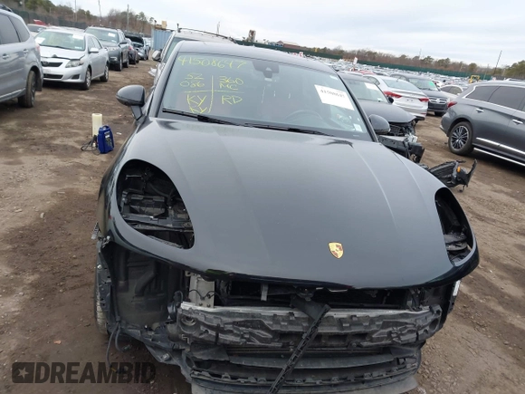 2020 Porsche Macan with VIN WP1AA2A50LLB08353, listed as a IAAI auction lot 41508647 with 52,086 mi miles and . Bid and sale history available at DreamBid. Image 13.