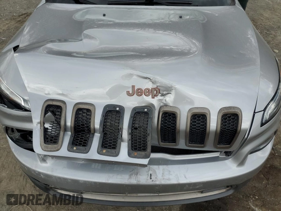 2017 Jeep Cherokee Latitude with VIN 1C4PJMCB4HW555848, listed as a Copart auction lot 53298155 with 71,394 mi miles and Salvage Title. Bid and sale history available at carsss.com. Image 12.