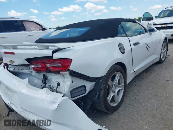 2020 Chevrolet Camaro 1LT with VIN 1G1FB3DX5L0128681, listed as a IAAI auction lot 42239437 with Not provided miles and . Bid and sale history available at DreamBid. Image 4.