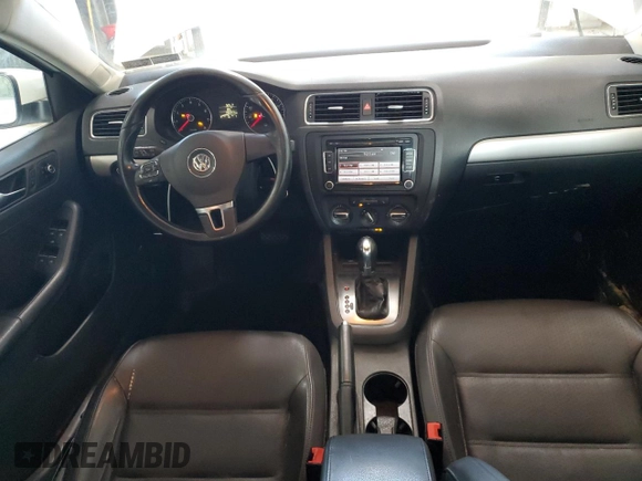 2013 Volkswagen Jetta SE with VIN 3VWDP7AJ9DM355097, listed as a Copart auction lot 62065445 with 196,943 mi miles and Salvage title. Bid and sale history available at DreamBid. Image 8.