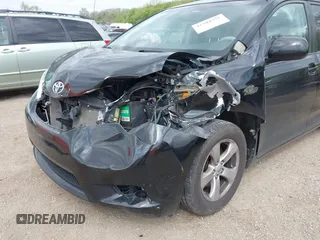 2012 Toyota Sienna LE AAS with VIN 5TDKK3DC1CS270204, listed as a IAAI auction lot 42204971 with 176,849 mi miles and . Bid and sale history available at DreamBid. Image 6.