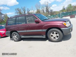 2002 Toyota Land Cruiser with VIN JTEHT05J422022565, listed as a IAAI auction lot 42042565 with 550,000 mi miles. Bid and sale history available at carsss.com. Image 13.
