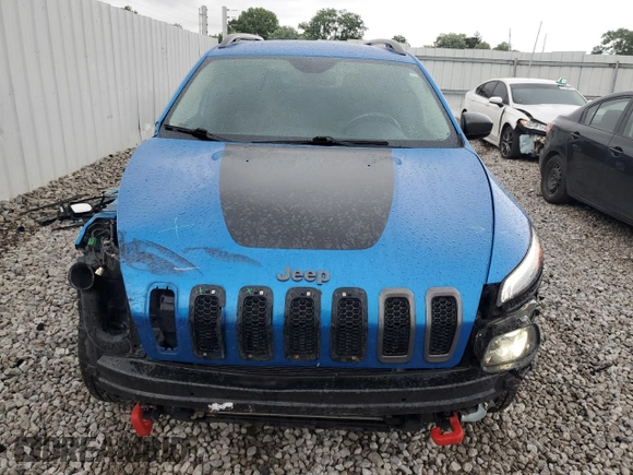 2017 Jeep Cherokee Trailhawk с VIN 1C4PJMBS4HW601454, выставлен на аукционе Copart как лот 58015315 с пробегом 96 795 миль миль и Списание • Salvage title. История ставок и продаж доступна на DreamBid. Изображение 5.