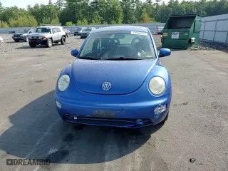 2001 Volkswagen New Beetle GLS with VIN 3VWCK21CX1M447975, listed as a Copart auction lot 71969754 with 90,799 mi miles and Salvage Title. Bid and sale history available at carsss.com. Image 10.