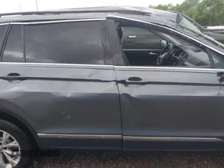 2018 Volkswagen Tiguan SEL с VIN 3VV3B7AX6JM213577, выставлен на аукционе IAAI как лот 42303230 с пробегом 30 328 миль миль и . История ставок и продаж доступна на DreamBid. Изображение 13.