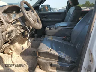 2022 Ram 3500 Tradesman z VIN 3C7WRTCL7NG142097, wystawiony jako Copart lot #68996294 z przebiegiem Nie podano mil oraz Szkoda całkowita • Salvage title. Historia ofert i sprzedaży dostępna na DreamBid. Obrazek 7.