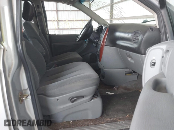 2006 Chrysler Town & Country LX z VIN 2A4GP44R66R793727, wystawiony jako IAAI lot #42234829 z przebiegiem 222 226 mil mil oraz . Historia ofert i sprzedaży dostępna na DreamBid. Obrazek 5.