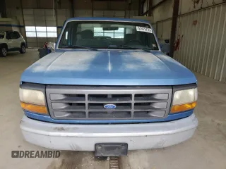 1992 Ford F-150 with VIN 1FTDF15Y0NLA76652, listed as a Copart auction lot 52479735 with 274,838 mi miles and Clean Title. Bid and sale history available at carsss.com. Image 5.
