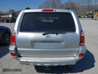 2005 Toyota 4Runner SR5 with VIN JTEBU14RX58049660, listed as a IAAI auction lot 41775728 with 194,072 mi miles. Bid and sale history available at carsss.com. Image 17.