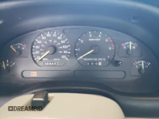 1995 Ford Mustang with VIN 1FALP4041SF254079, listed as a Copart auction lot 82995564 with 164,668 mi miles and Non Repairable. Bid and sale history available at carsss.com. Image 9.