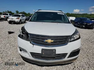2017 Chevrolet Traverse LS with VIN 1GNKRFED8HJ114385, listed as a Copart auction lot 61221945 with 99,572 mi miles and Salvage title. Bid and sale history available at DreamBid. Image 5.