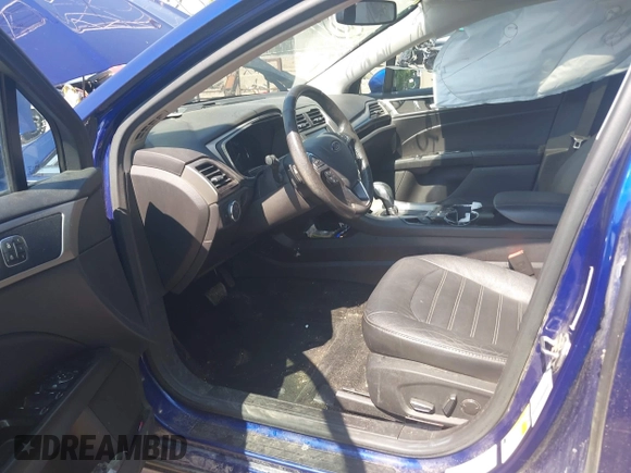 2016 Ford Fusion SE with VIN 3FA6P0T91GR181643, listed as a IAAI auction lot 39656514 with 140,263 mi miles. Bid and sale history available at carsss.com. Image 5.
