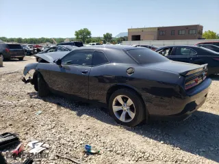2017 Dodge Challenger SXT with VIN 2C3CDZAG9HH568521, listed as a Copart auction lot 60062234 with 84,294 mi miles and Salvage Title. Bid and sale history available at carsss.com. Image 2.