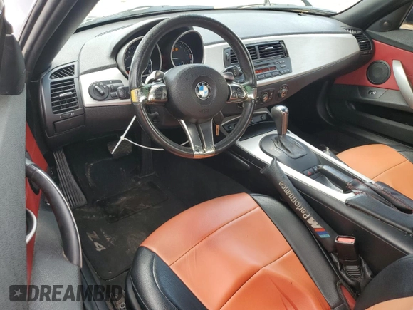 2008 BMW Z4 3.0i with VIN 4USBU33558LW74137, listed as a Copart auction lot 60290095 with 151,979 mi miles and Salvage title. Bid and sale history available at DreamBid. Image 8.