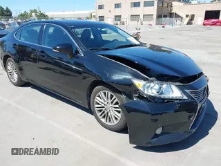 2014 Lexus ES 330 z VIN JTHBK1GG6E2151432, wystawiony jako IAAI lot #42327631 z przebiegiem 179 535 mil mil oraz . Historia ofert i sprzedaży dostępna na DreamBid. Obrazek 1.