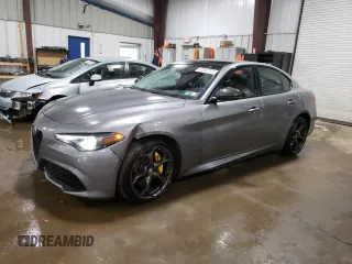 2019 Alfa Romeo Giulia Ti Sport with VIN ZARFANBN5K7615320, listed as a Copart auction lot 47382773 with 30,788 mi miles. Bid and sale history available at carsss.com. Image 1.