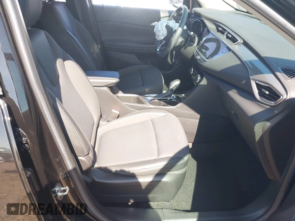 2023 Buick Encore GX Select z VIN KL4MMDS2XPB012337, wystawiony jako IAAI lot #42514934 z przebiegiem 45 056 mil mil oraz . Historia ofert i sprzedaży dostępna na DreamBid. Obrazek 5.