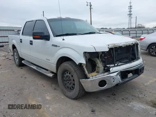 2012 Ford F-150 XL with VIN 1FTFW1CT4CKD77895, listed as a IAAI auction lot 41199748 with 226,771 mi miles. Bid and sale history available at carsss.com. Image 1.