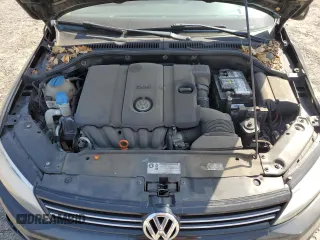 2013 Volkswagen Jetta Sedan SE with VIN 3VWDP7AJ5DM418437, listed as a Copart auction lot 49165005 with 132,458 mi miles and Salvage Title. Bid and sale history available at carsss.com. Image 12.