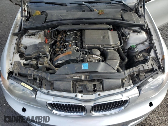 2008 BMW 1 Series 135i with VIN WBAUN93528VF55237, listed as a Copart auction lot 81939914 with 109,031 mi miles and Salvage title. Bid and sale history available at DreamBid. Image 11.